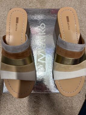 Matiko Multistrap Neutral Slide Mules in Gray, Brown & Gold
